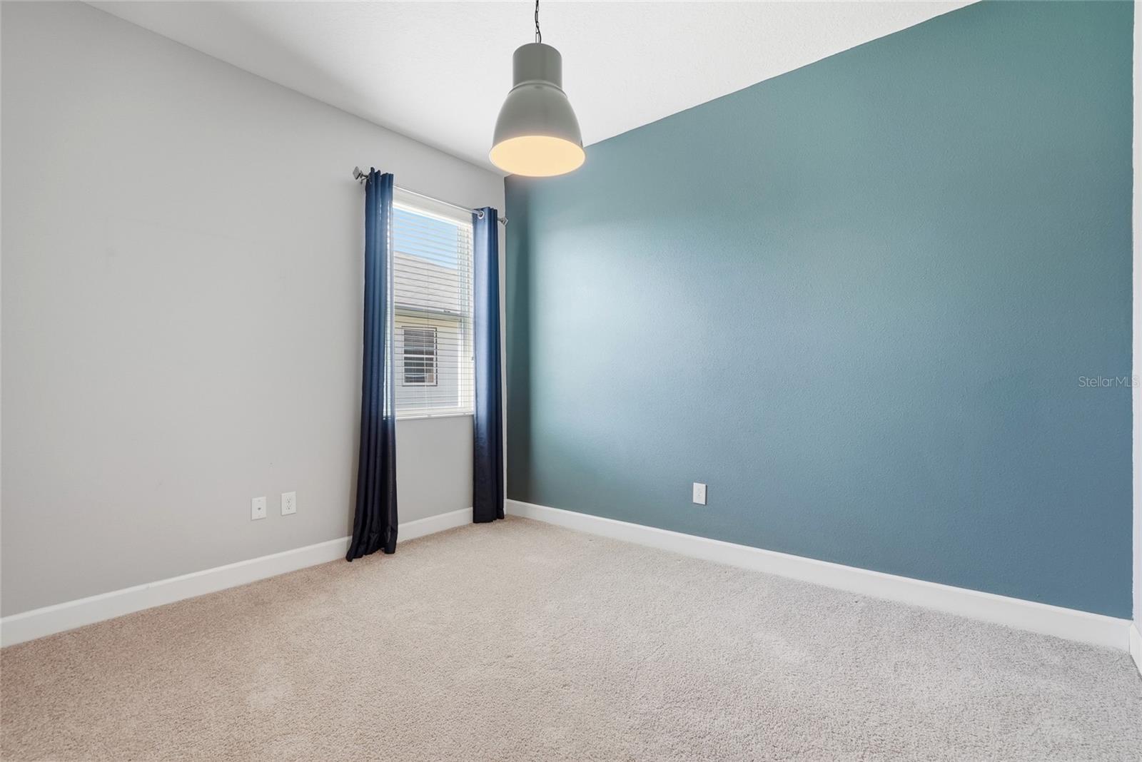 924 BUTTERCUP GLN — photo 45