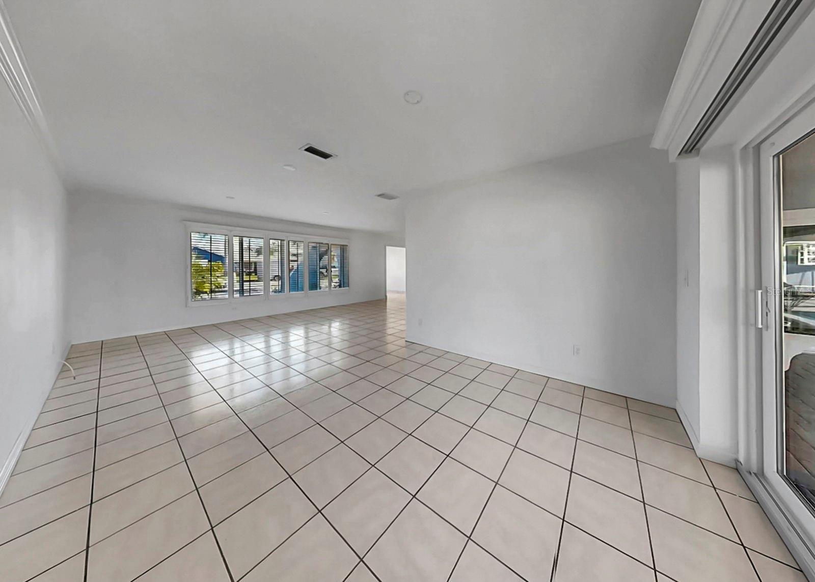 6344 COTTONWOOD LN — photo 14