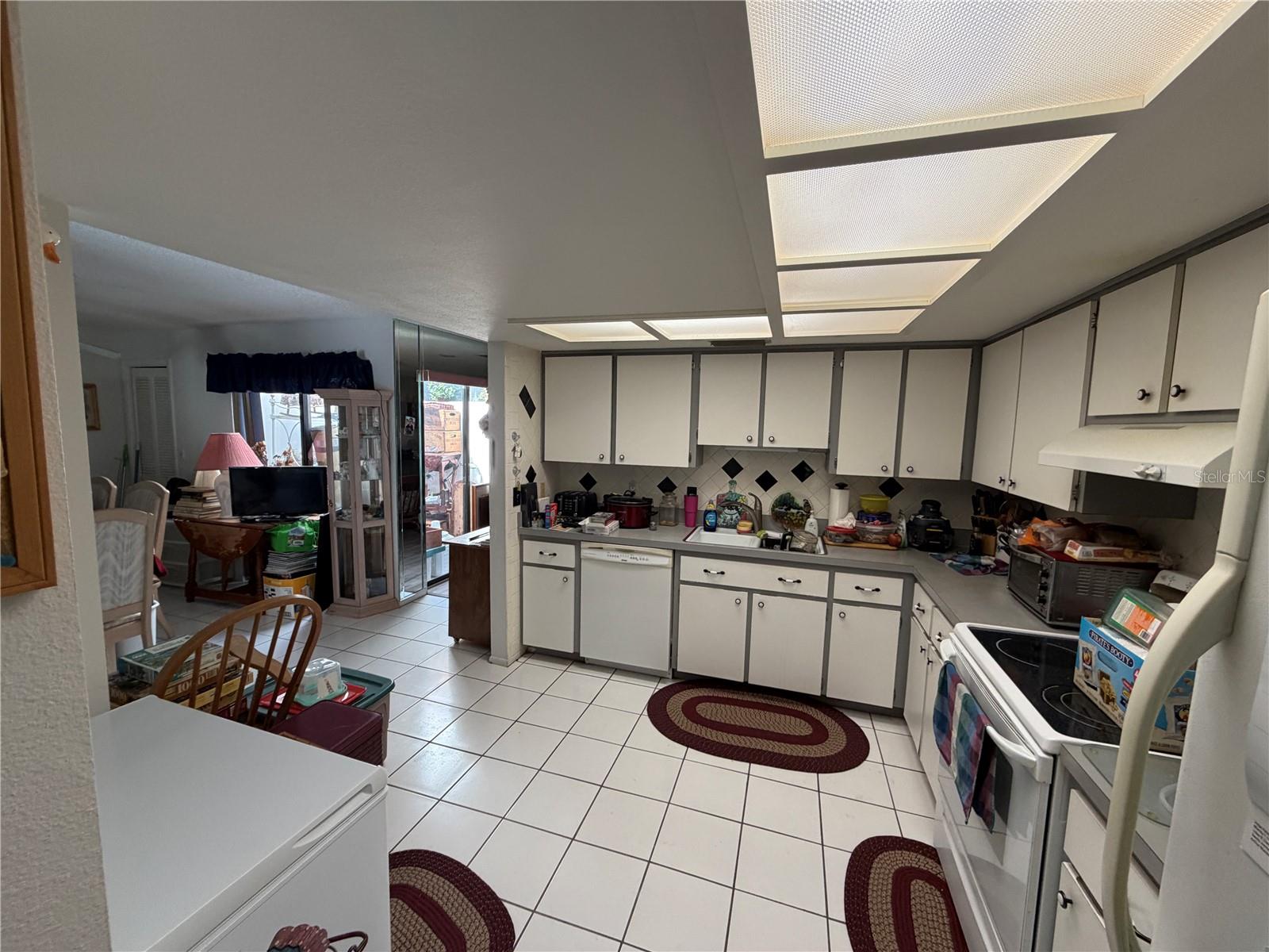 4317 TIBURON DR — photo 5