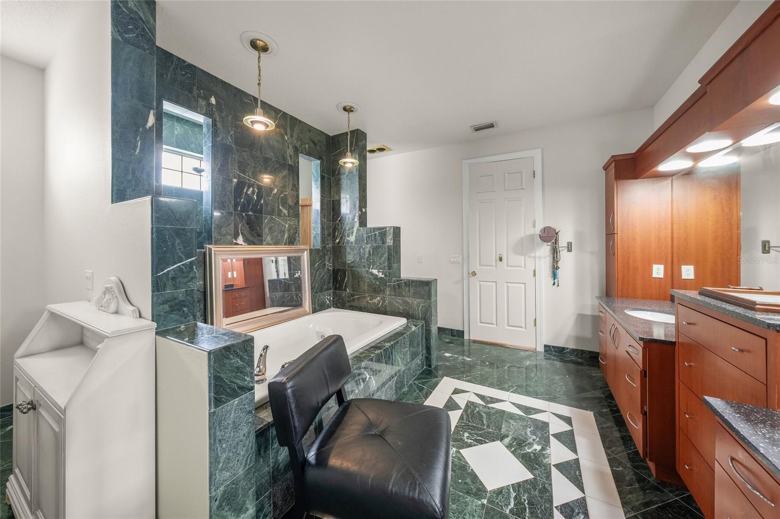 9214 18TH DR NW — photo 28