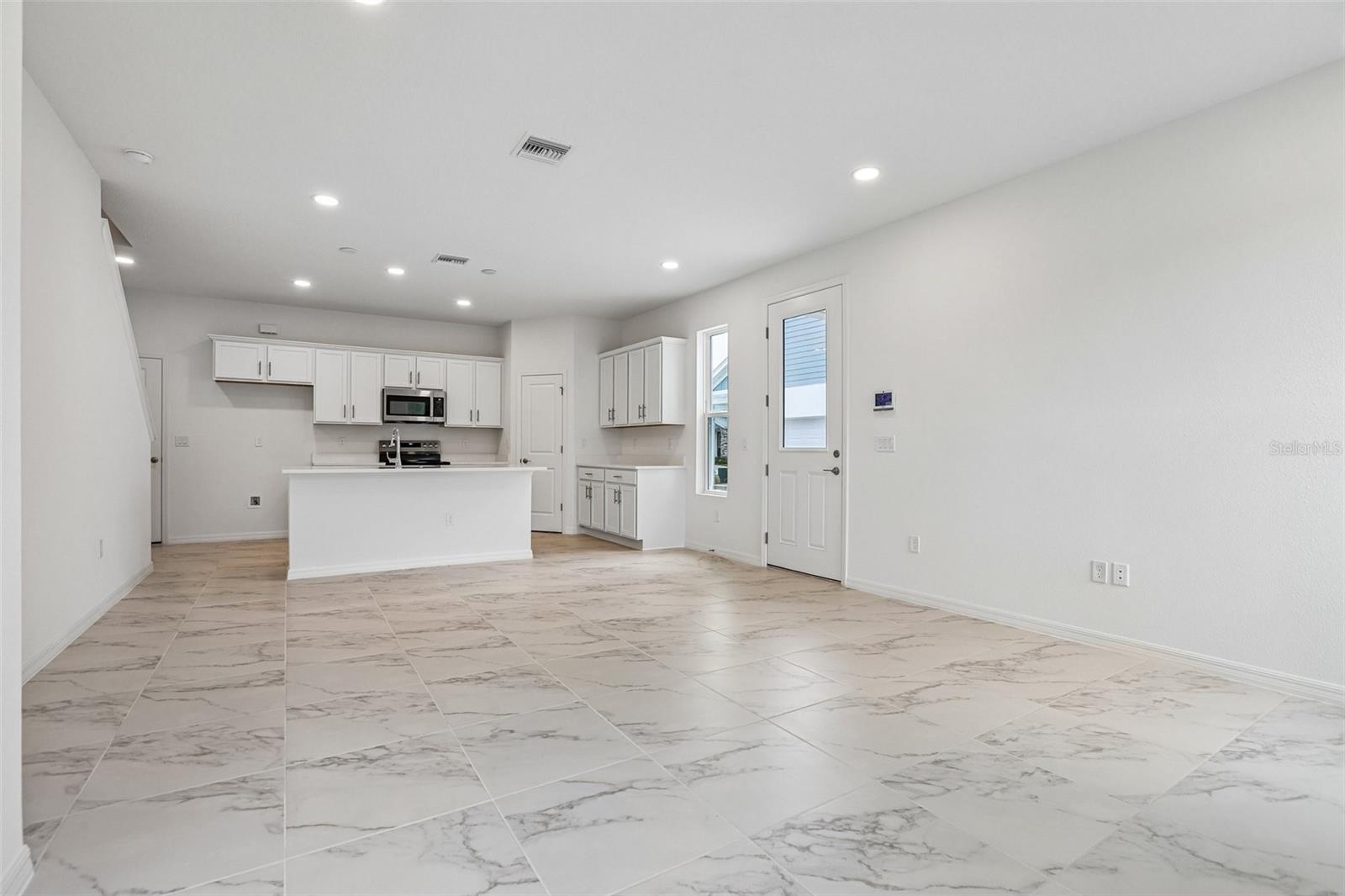 607 SILVER STREAM CT — photo 11