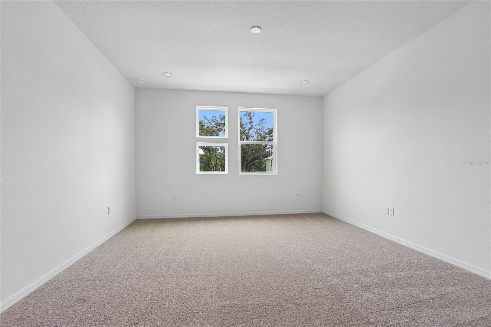 607 SILVER STREAM CT — photo 24