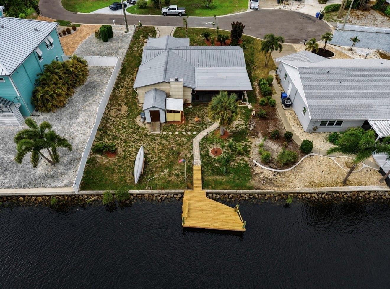 803 LEISEY CIR — photo 11
