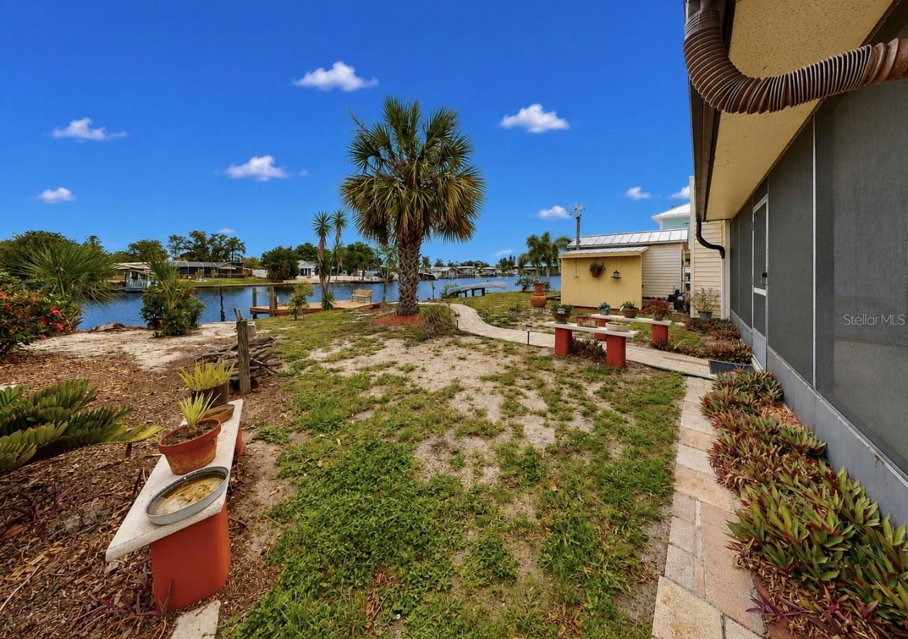 803 LEISEY CIR — photo 37