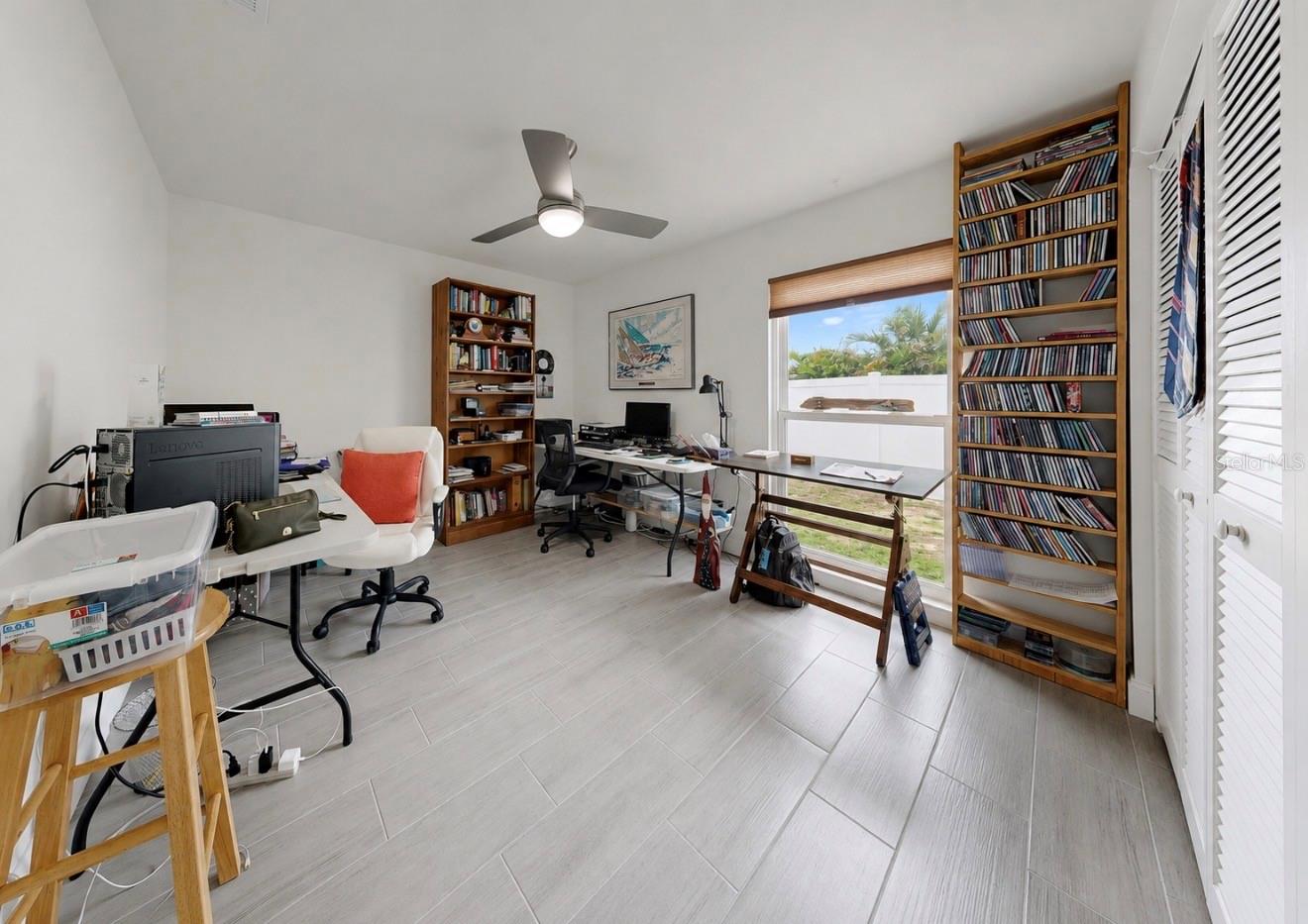 803 LEISEY CIR — photo 31