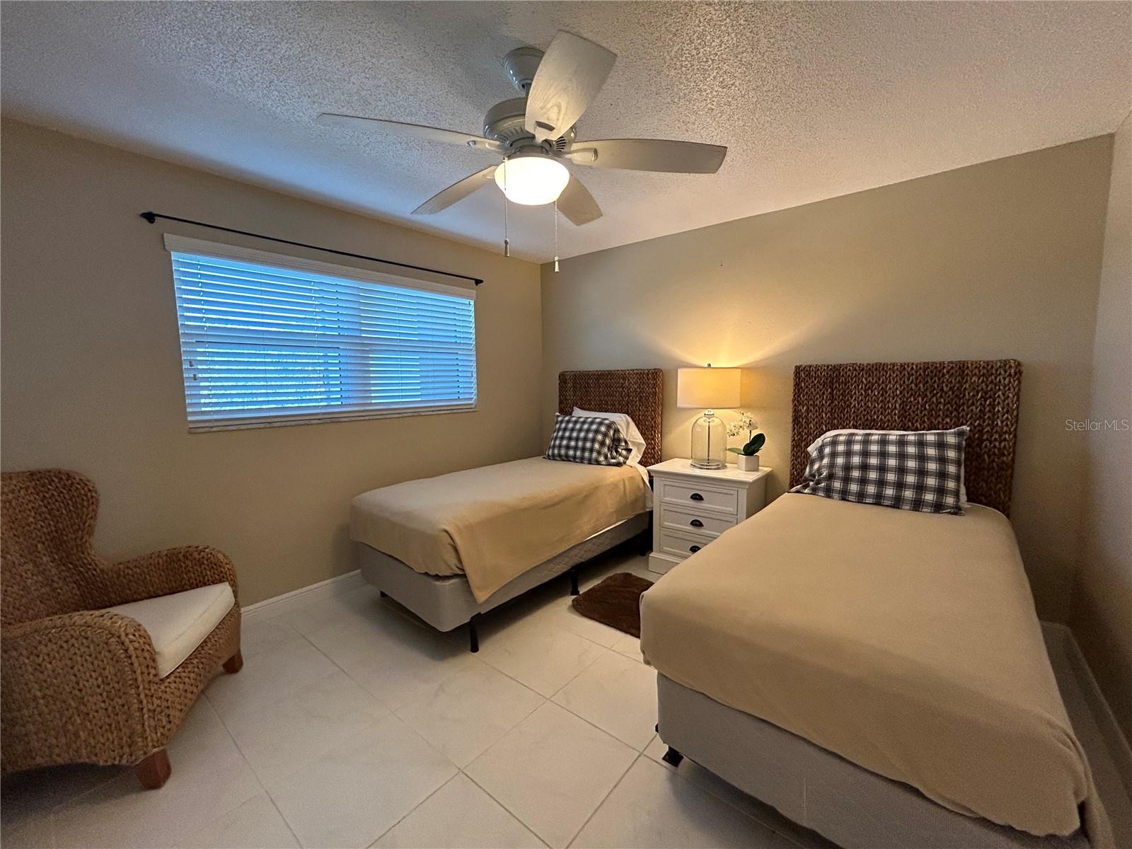 4040 IRONWOOD CIR #404F — photo 15