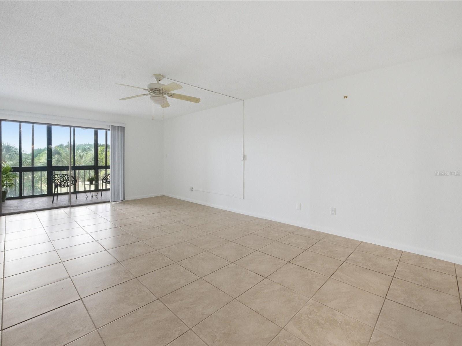 13626 GREENFIELD DR #401 — photo 19
