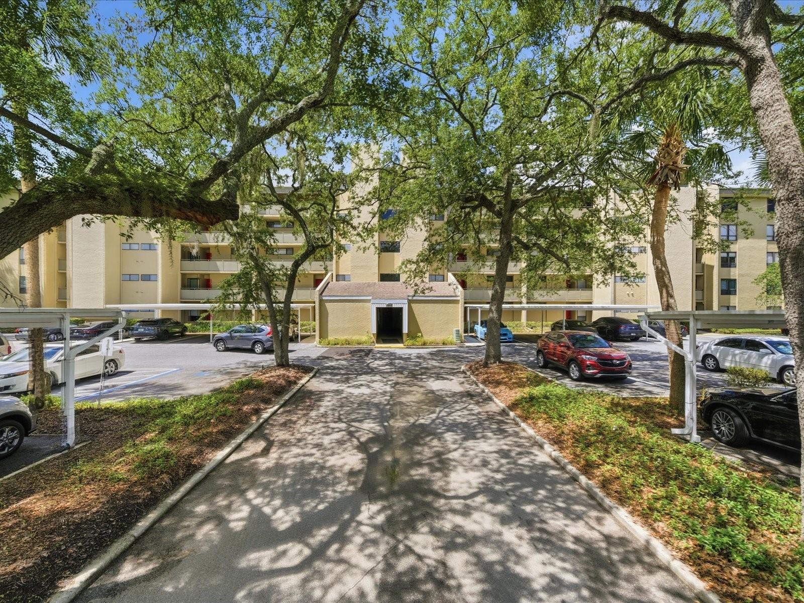 13626 GREENFIELD DR #401 — photo 4