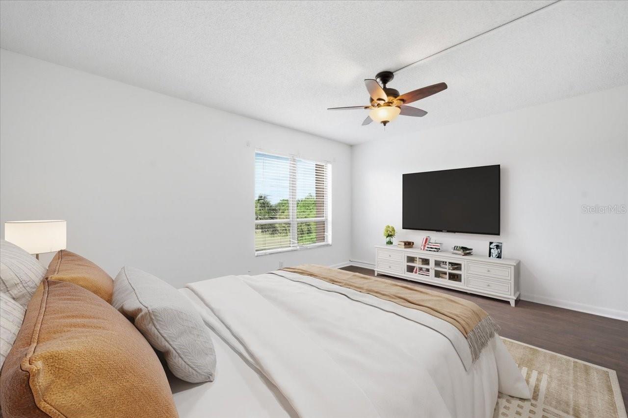 13626 GREENFIELD DR #401 — photo 27