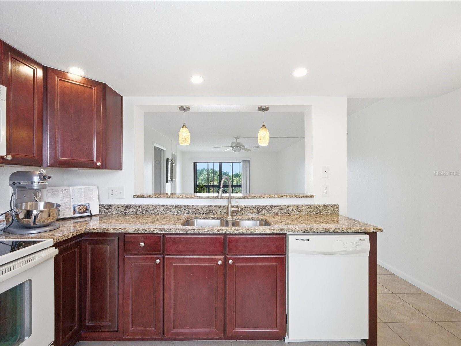 13626 GREENFIELD DR #401 — photo 11