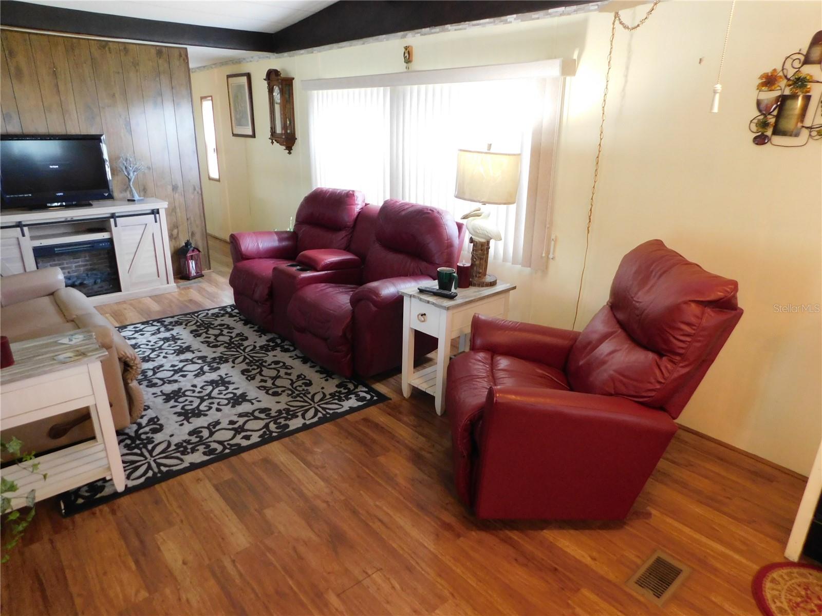 5315 ANTIGUA DR — photo 21