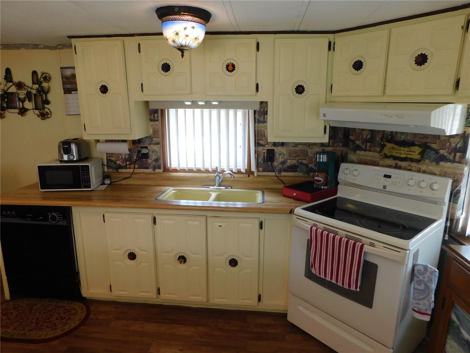 5315 ANTIGUA DR — photo 16