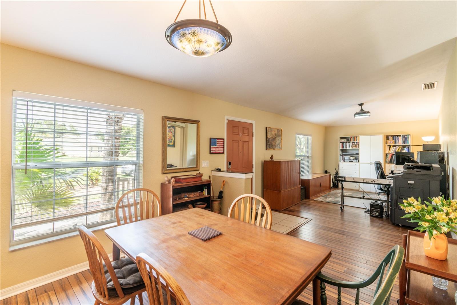 5769 E PRICE BLVD — photo 14