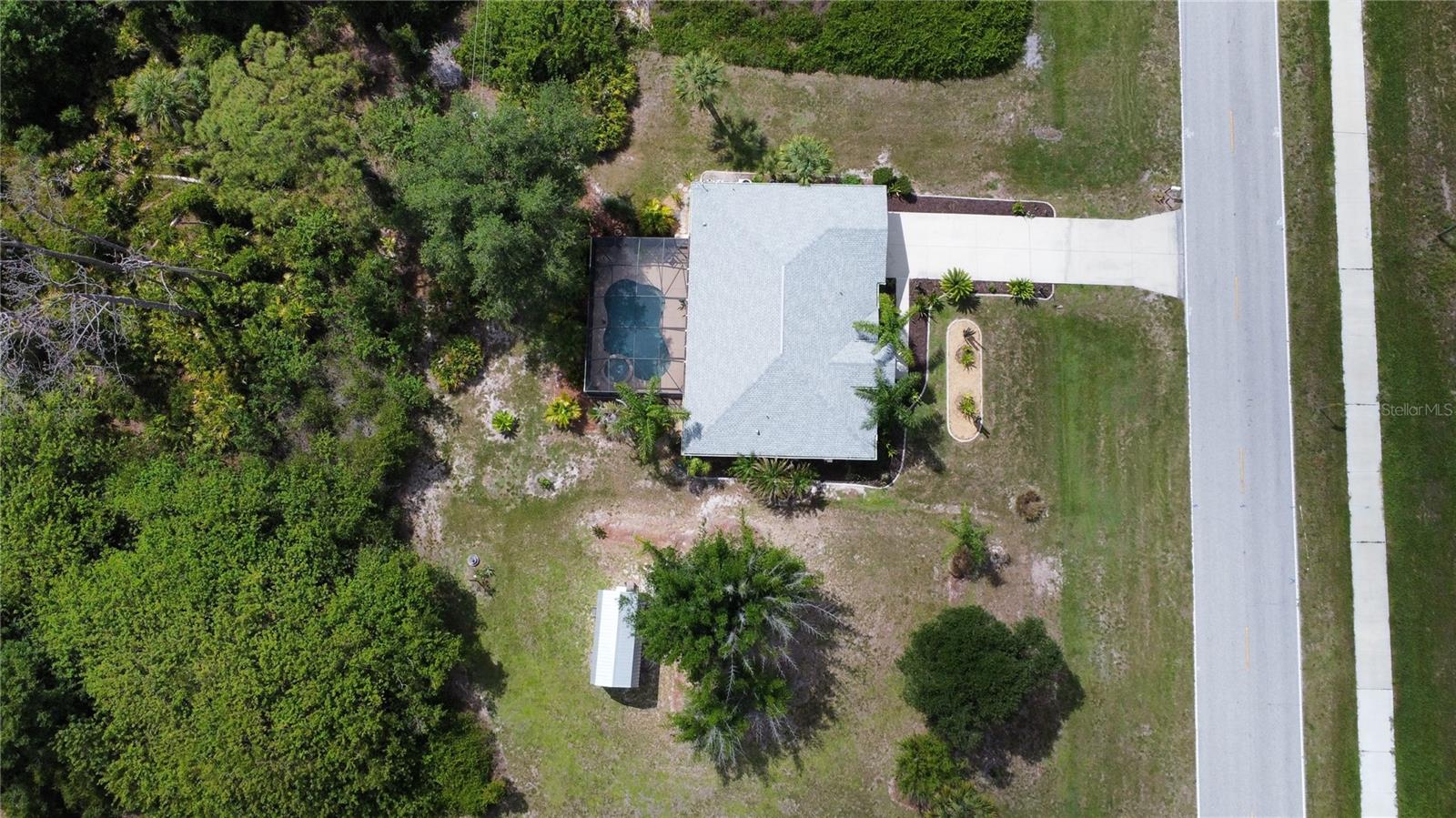 5769 E PRICE BLVD — photo 3