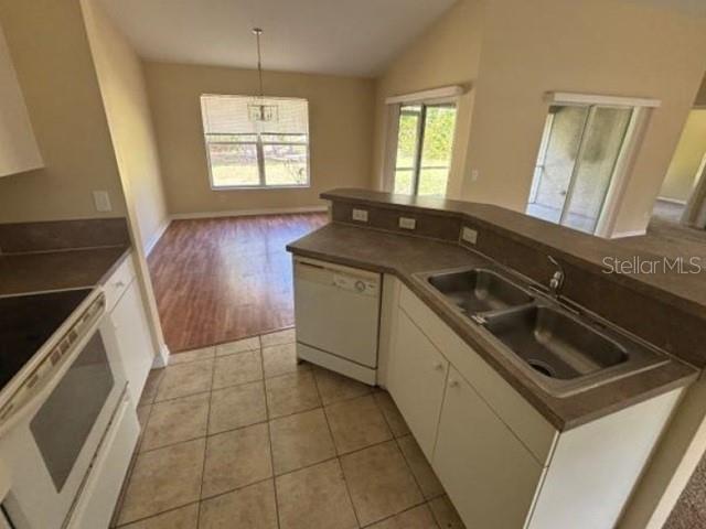 5533 DOUGLAS RD — photo 6