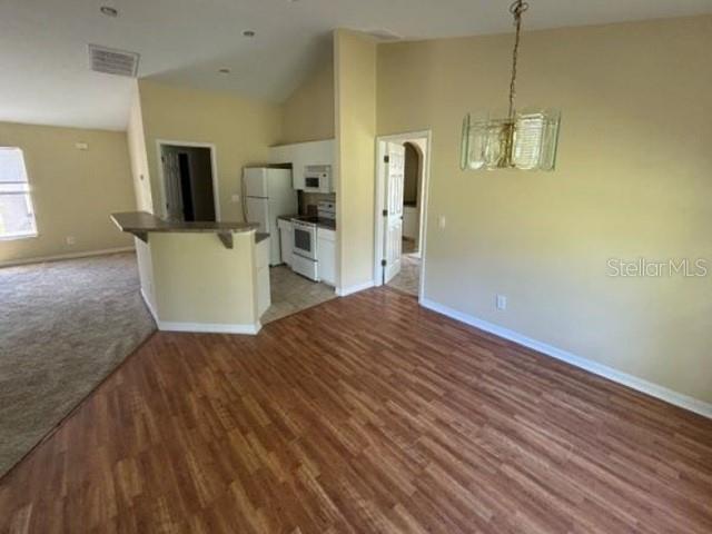5533 DOUGLAS RD — photo 4