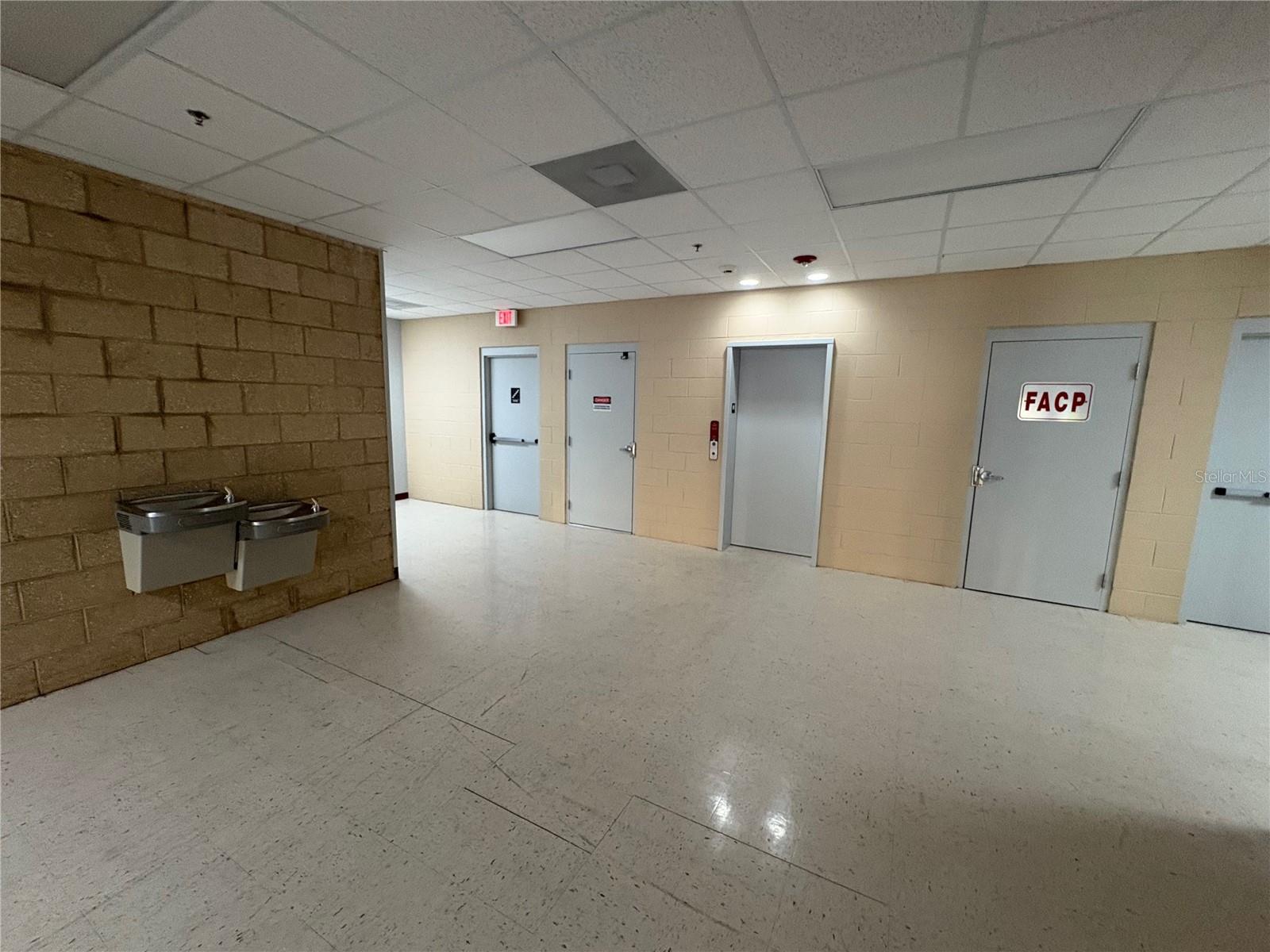 13250 N 56TH ST #103 — photo 3