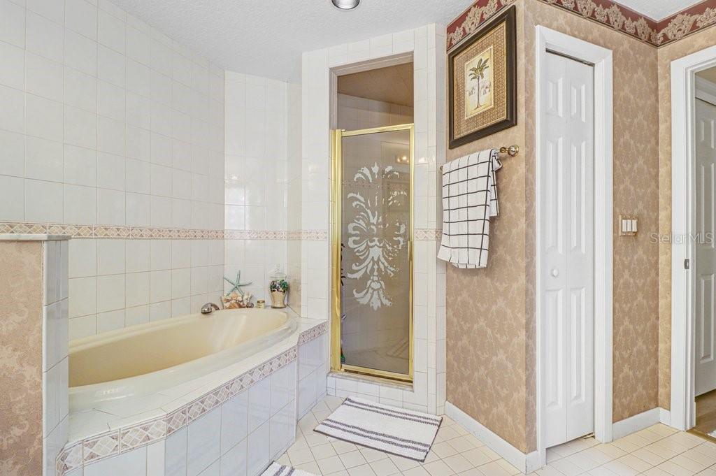 6049 GENTLE BEN CIR — photo 11