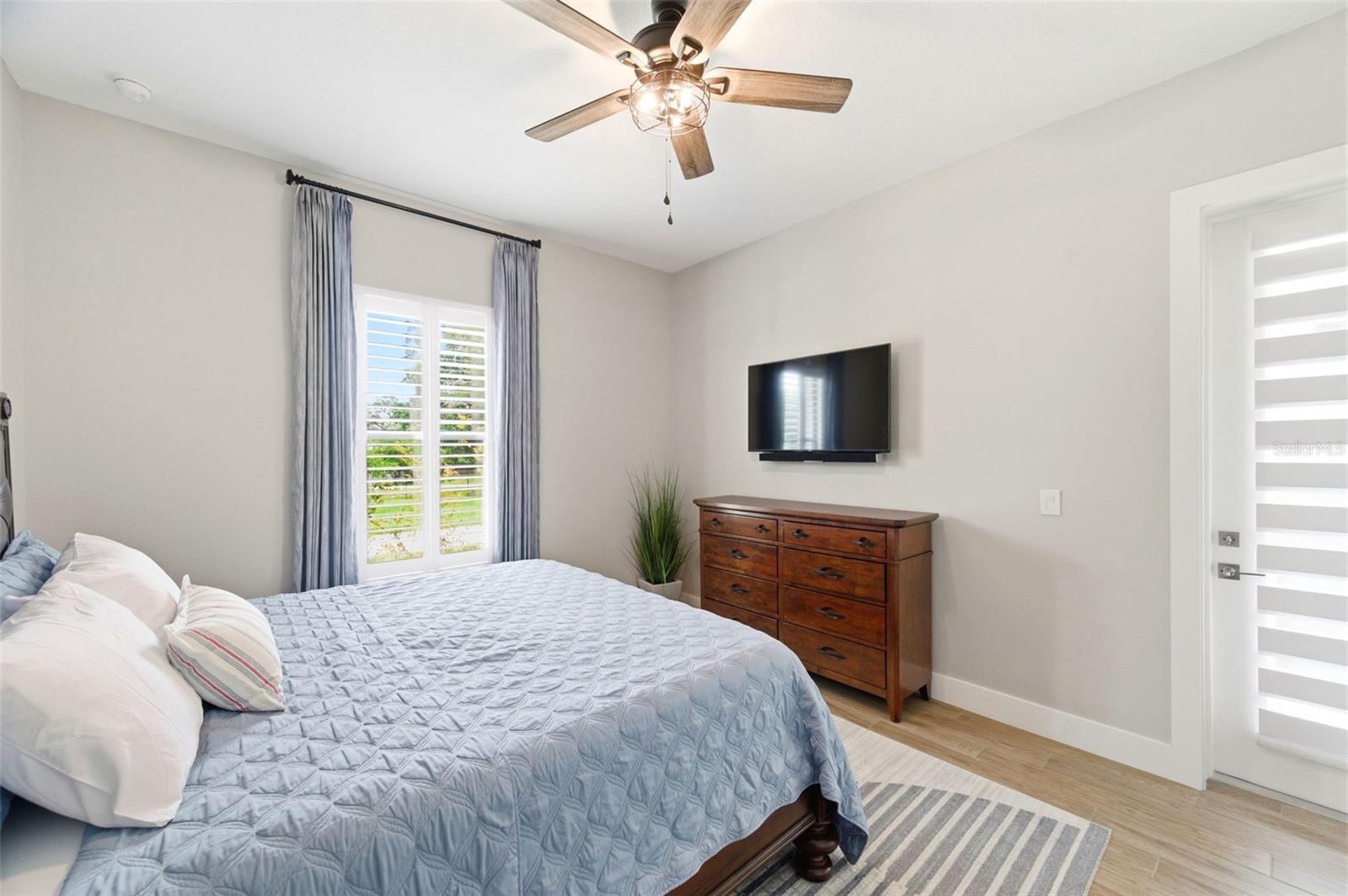 37904 TRILBY RD — photo 55