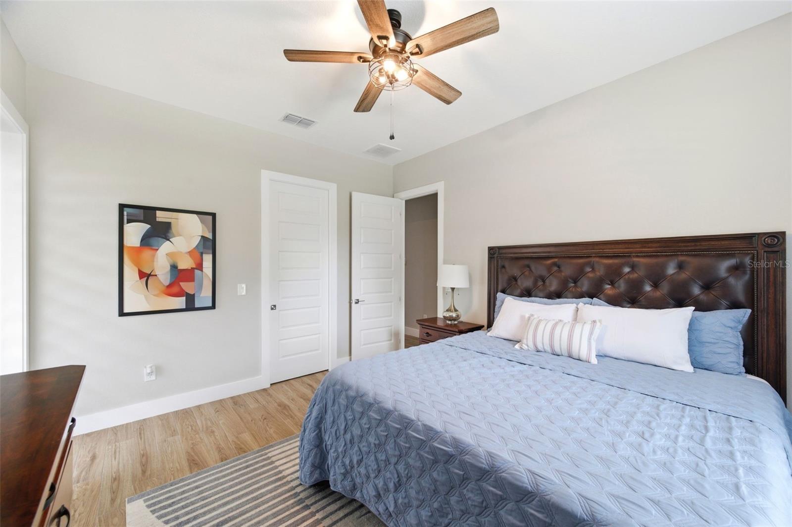 37904 TRILBY RD — photo 57