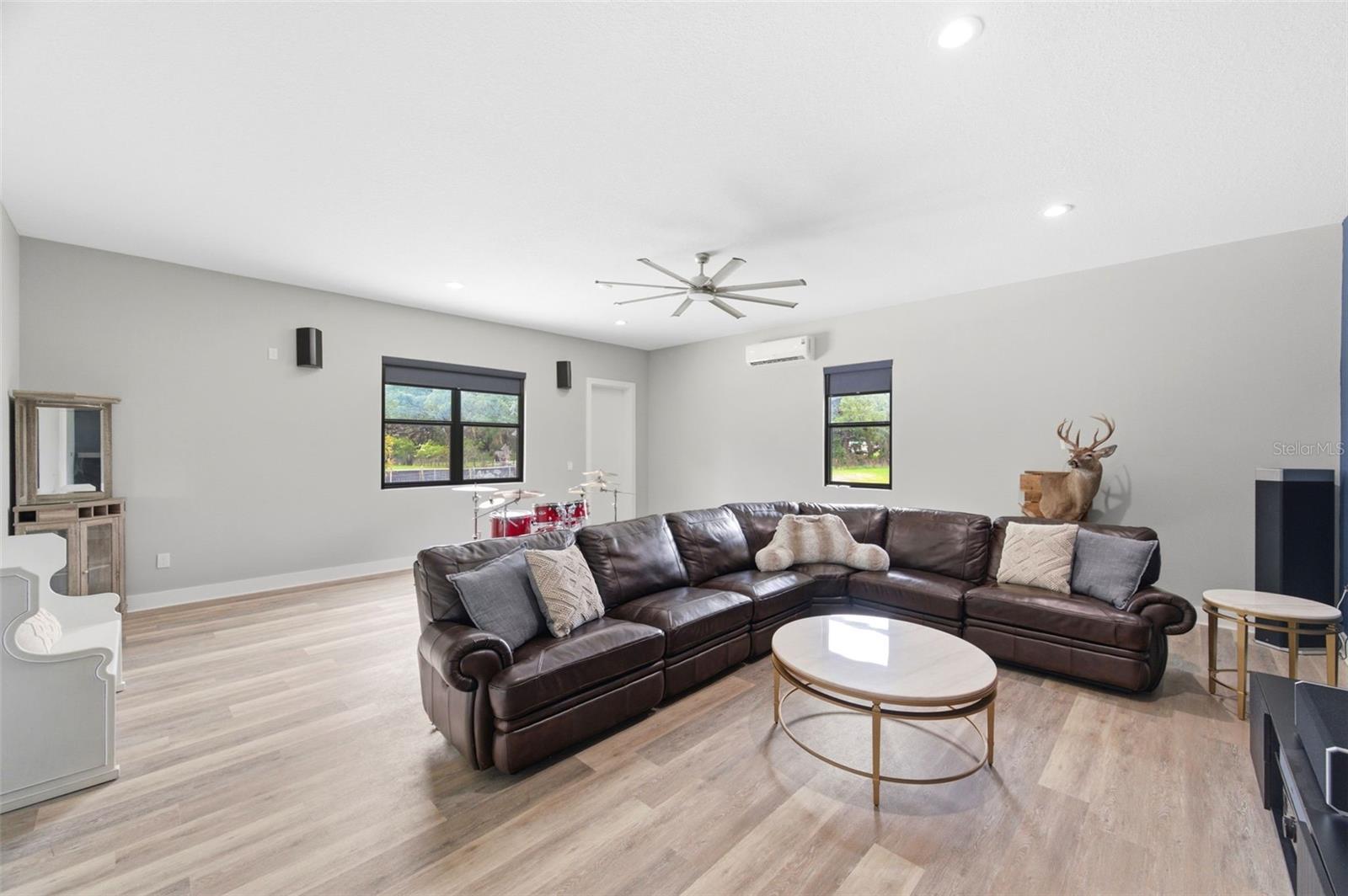 37904 TRILBY RD — photo 61