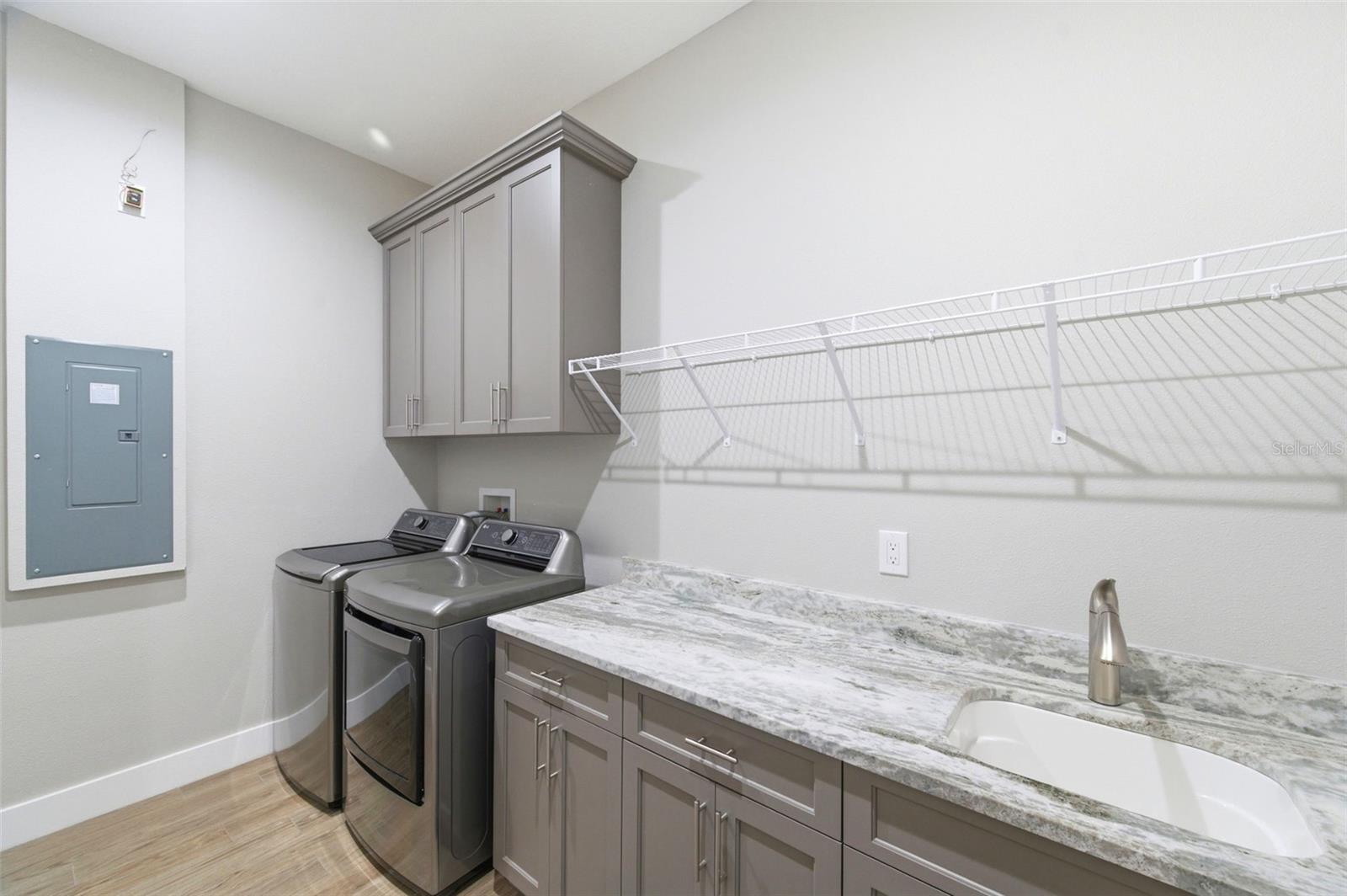 37904 TRILBY RD — photo 38