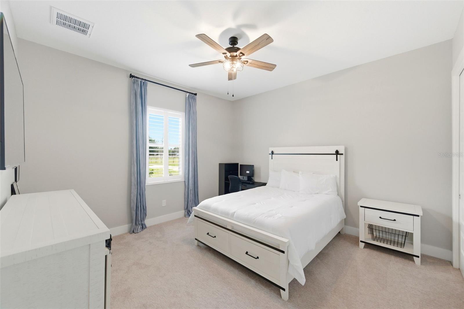 37904 TRILBY RD — photo 31