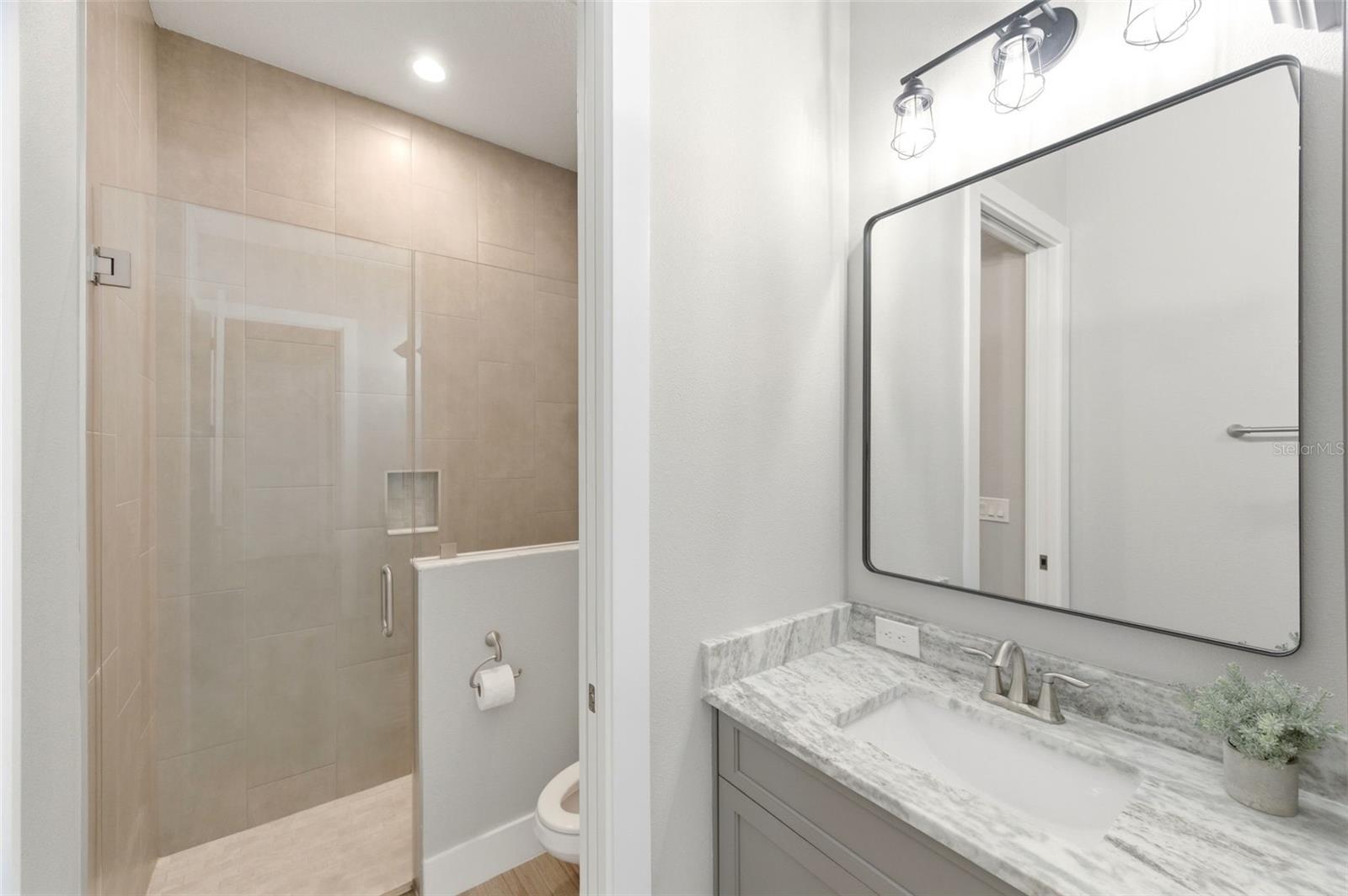 37904 TRILBY RD — photo 36
