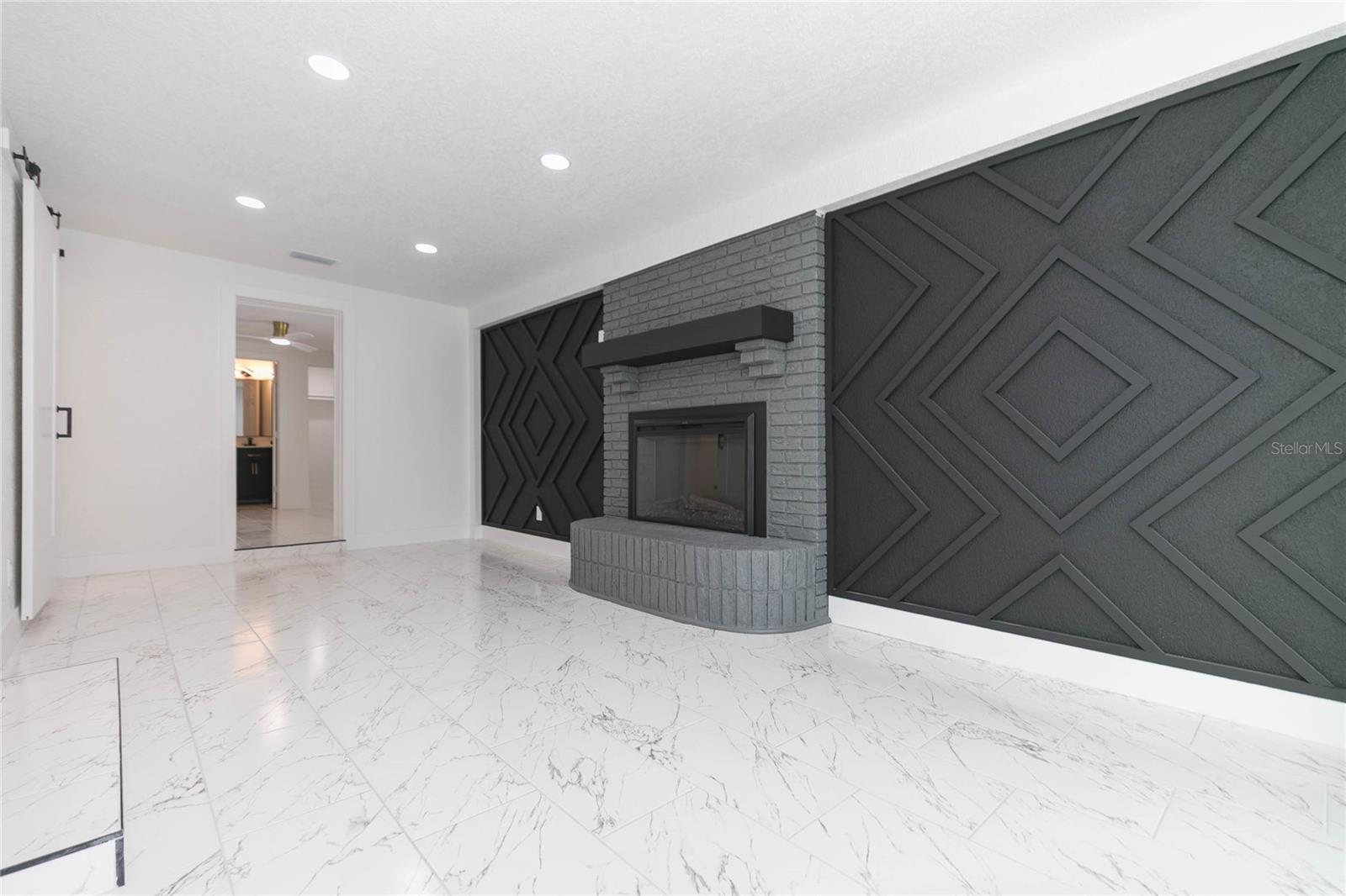 8723 N RIVER FOREST CIR — photo 11