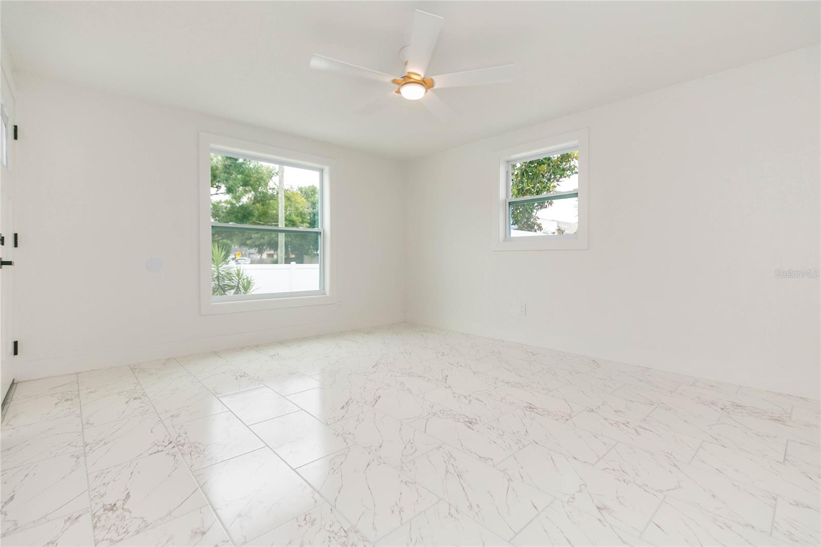 8723 N RIVER FOREST CIR — photo 15