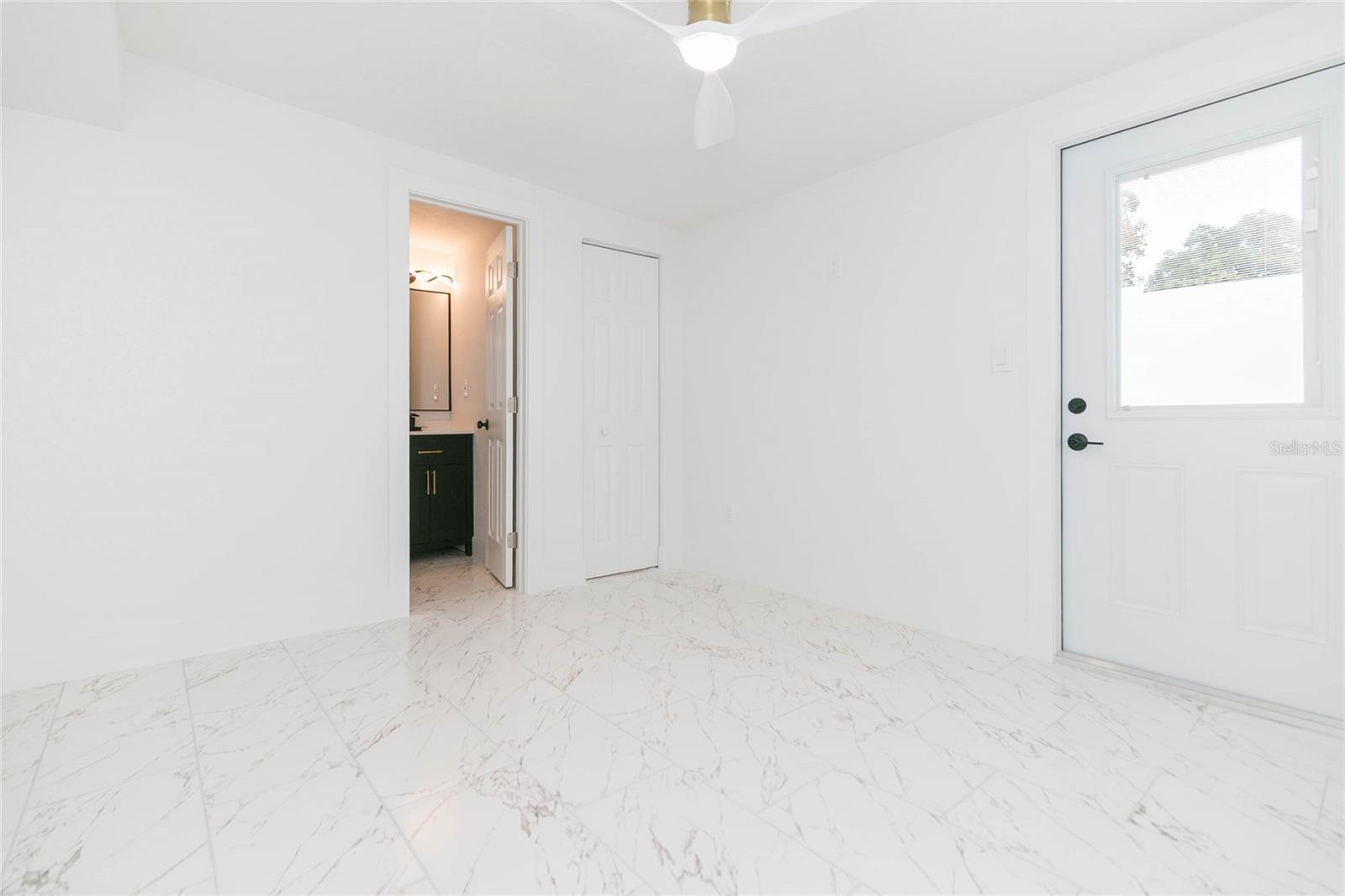 8723 N RIVER FOREST CIR — photo 24