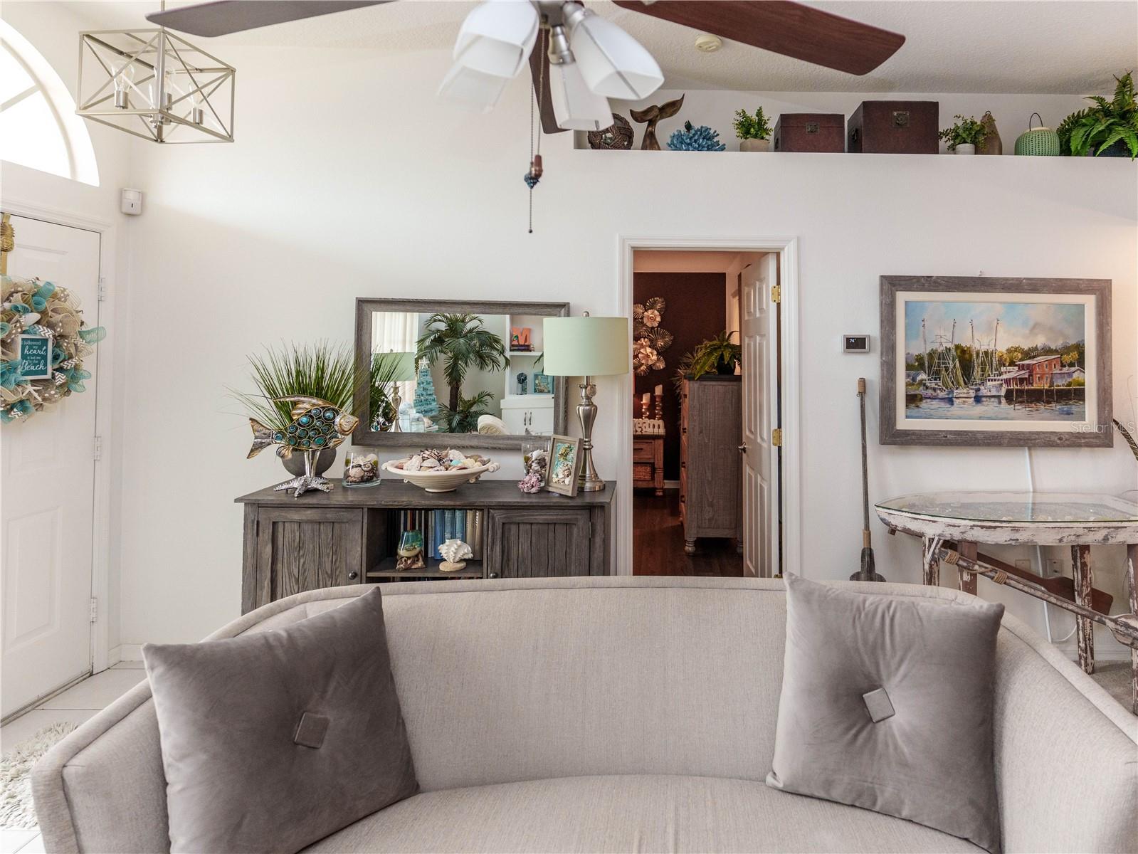 9234 SANTA MONICA WAY — photo 9