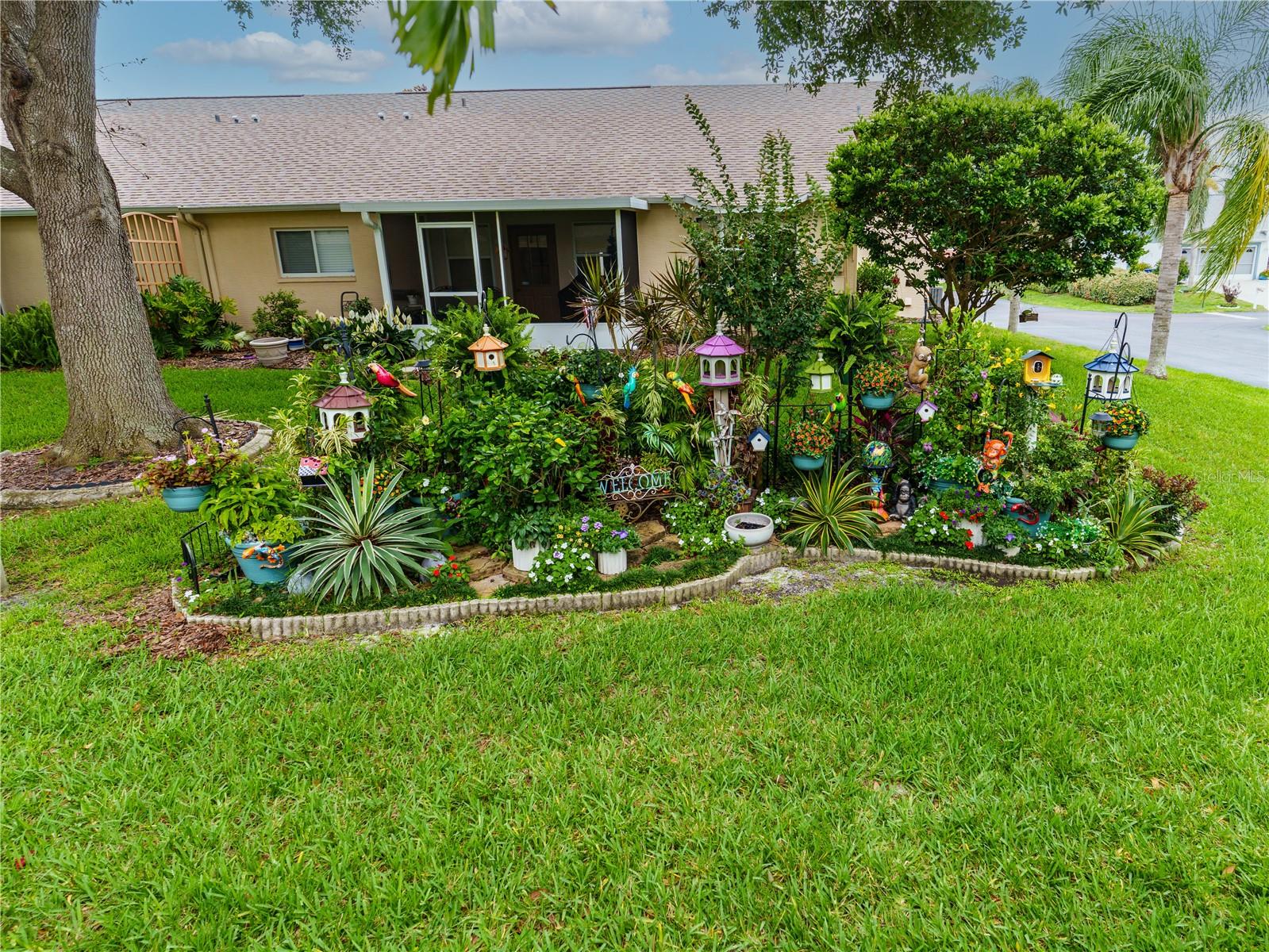 9234 SANTA MONICA WAY — photo 44