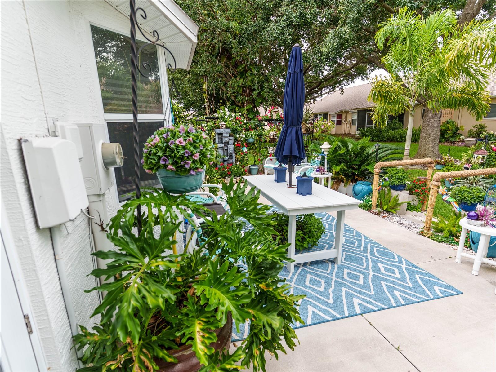 9234 SANTA MONICA WAY — photo 37