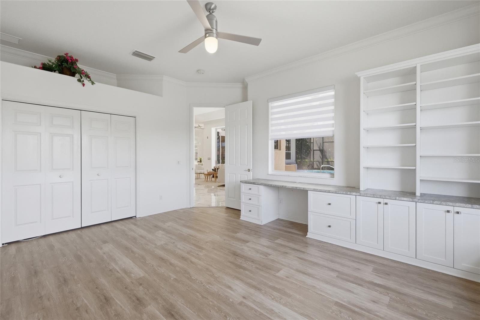 7920 ROYAL QUEENSLAND WAY — photo 32