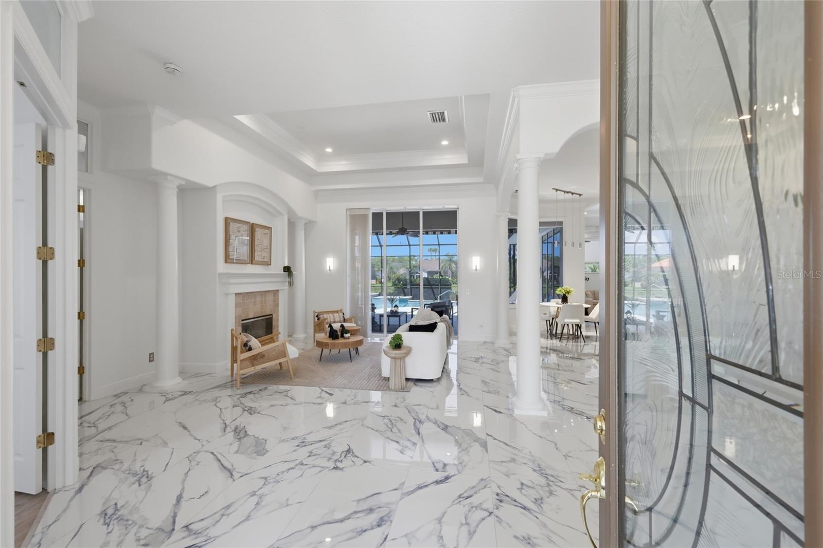 7920 ROYAL QUEENSLAND WAY — photo 5
