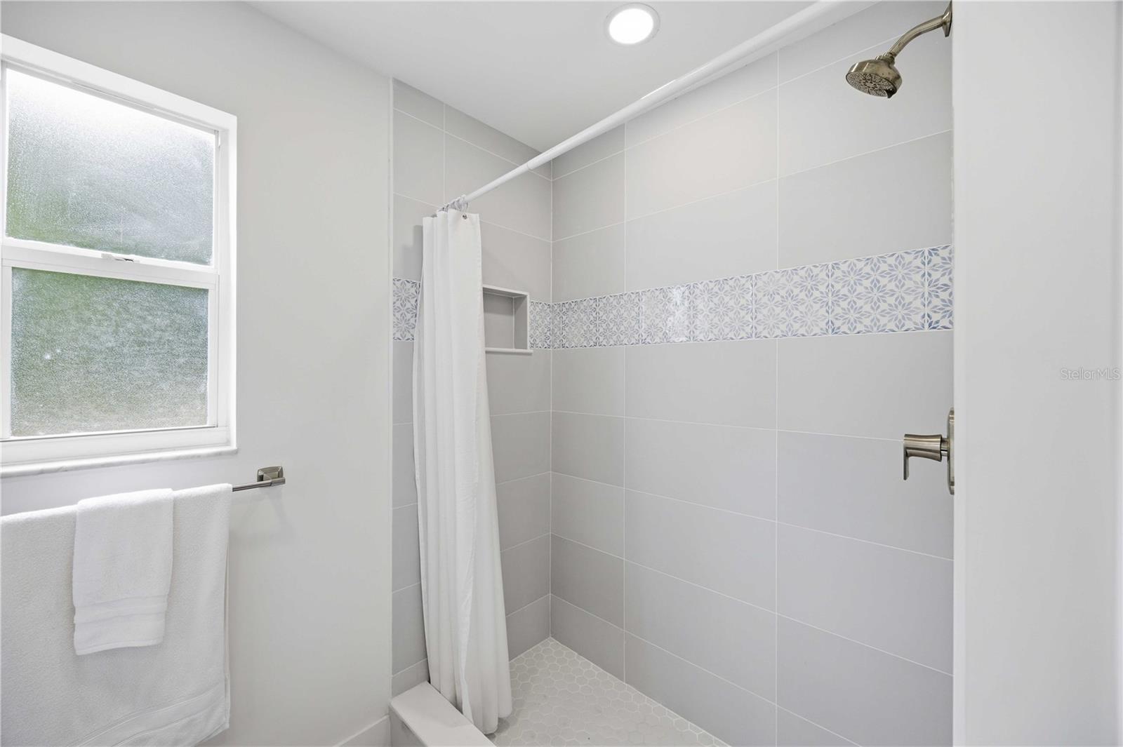 1707 BELVIDERE RD — photo 37