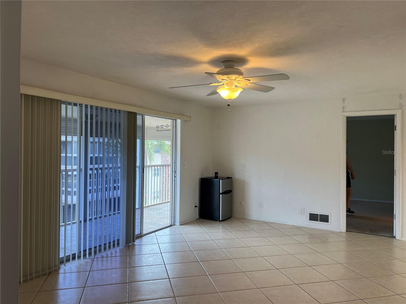3751 S SCHOOL AVE #29 — photo 3