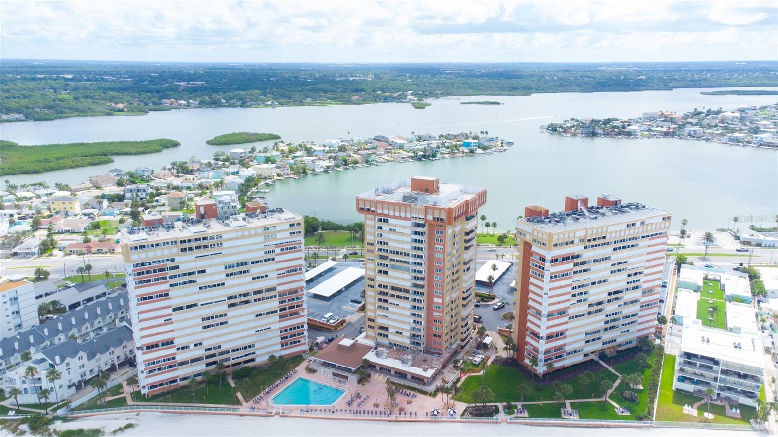 17920 GULF BLVD #301 — photo 43