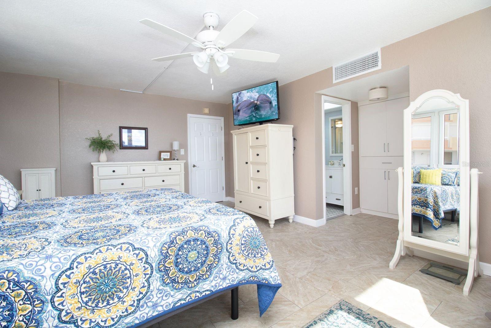 17920 GULF BLVD #301 — photo 13