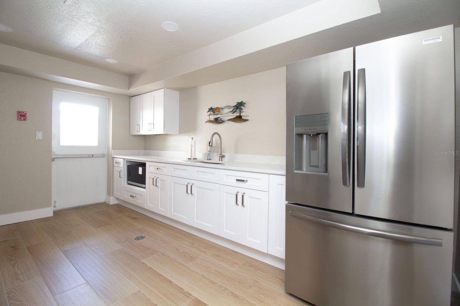 17920 GULF BLVD #301 — photo 27