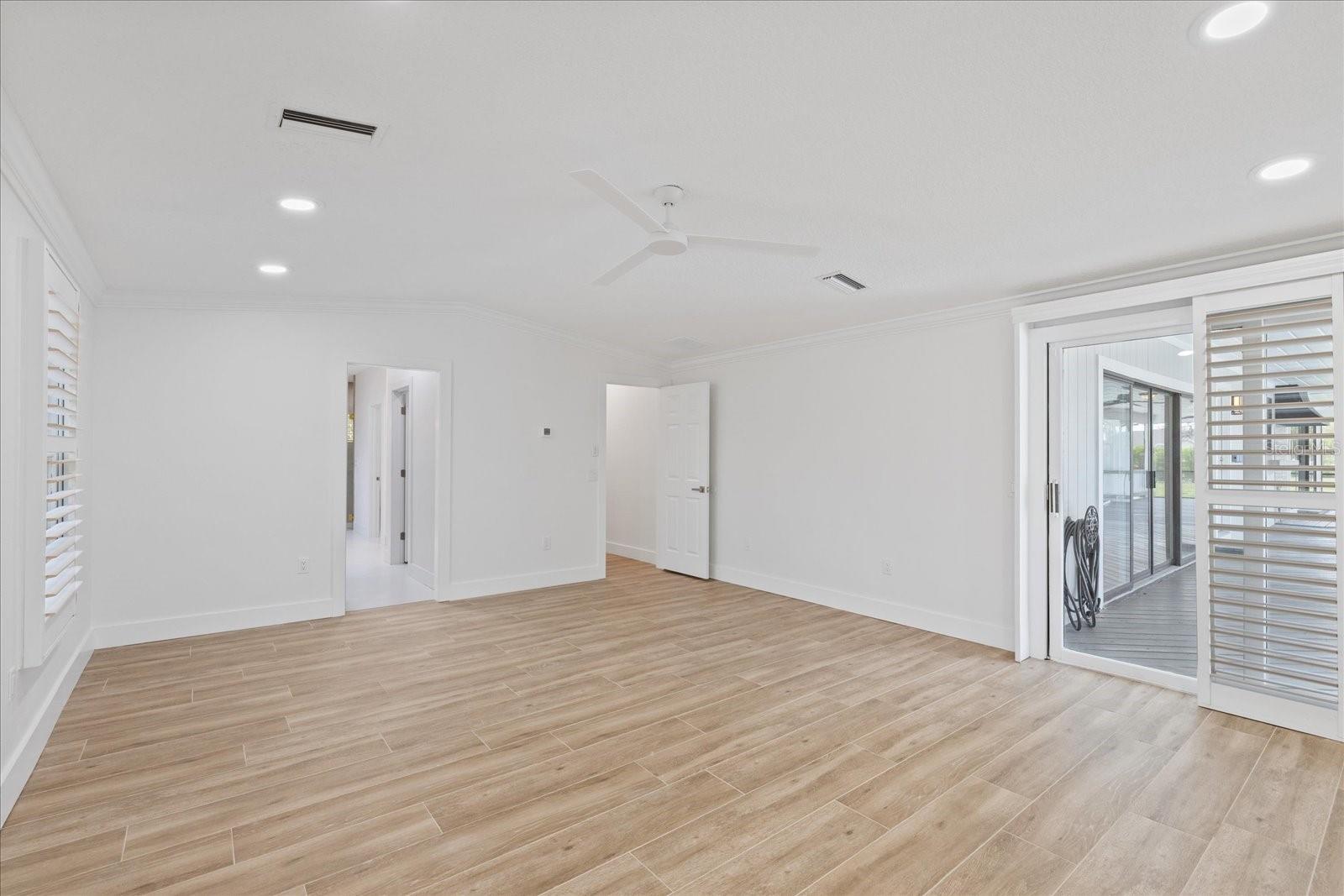5623 HULL CT — photo 25