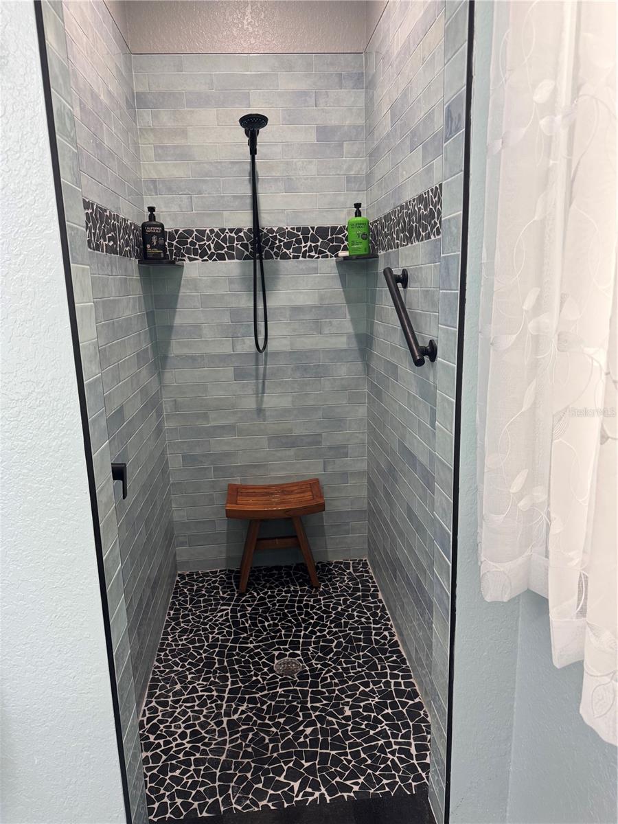 408 TORTUGA DR — photo 8