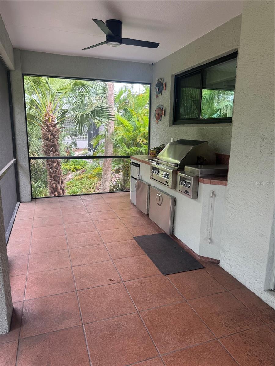 408 TORTUGA DR — photo 6
