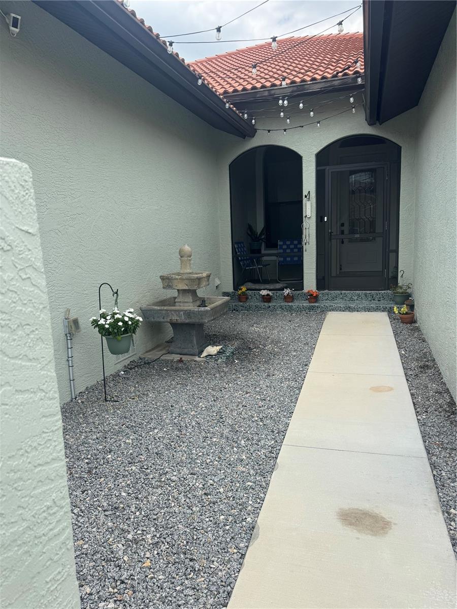 408 TORTUGA DR — photo 3