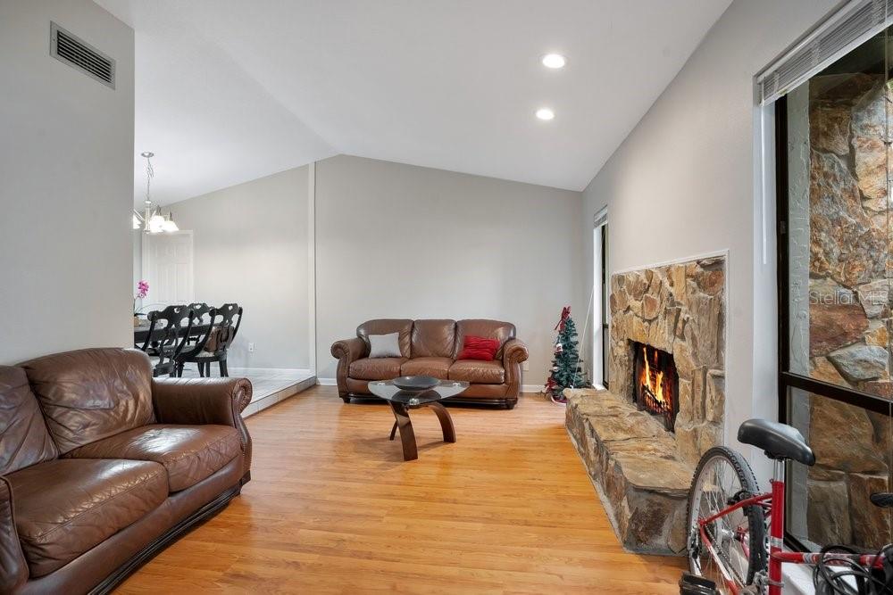 5533 PENTAIL CIR — photo 6