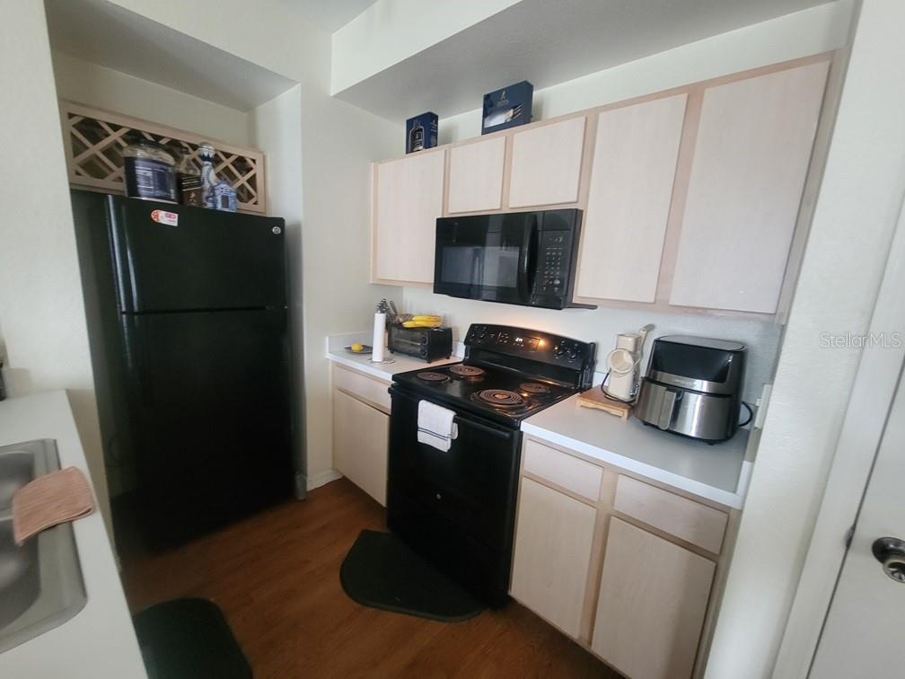 8413 LUCUYA WAY #306 — photo 9