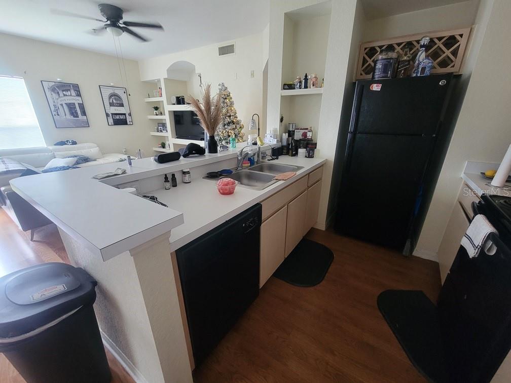 8413 LUCUYA WAY #306 — photo 10