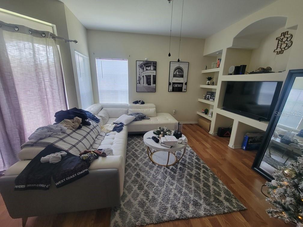 8413 LUCUYA WAY #306 — photo 3