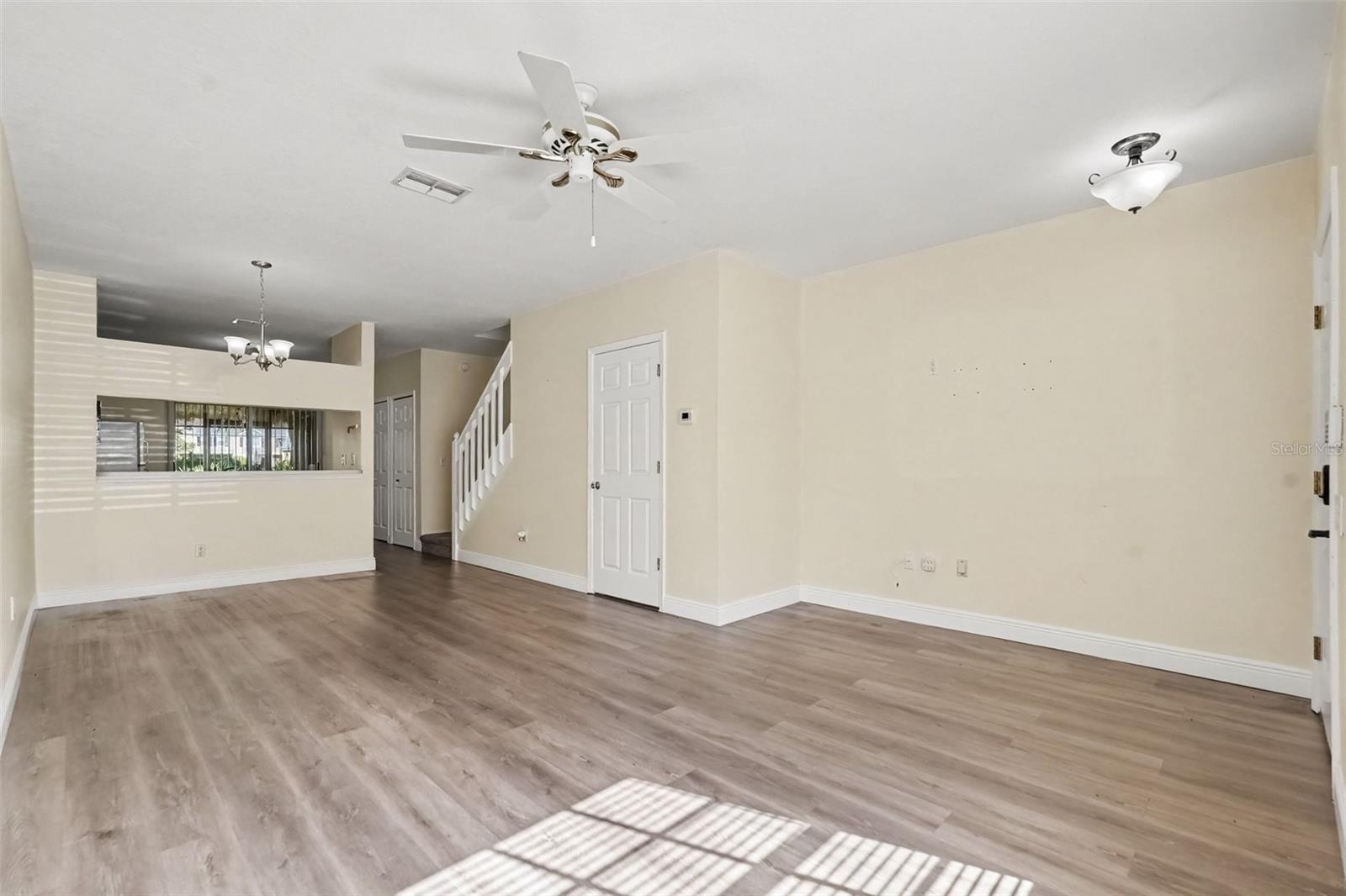 12369 BERKELEY SQUARE DR — photo 4